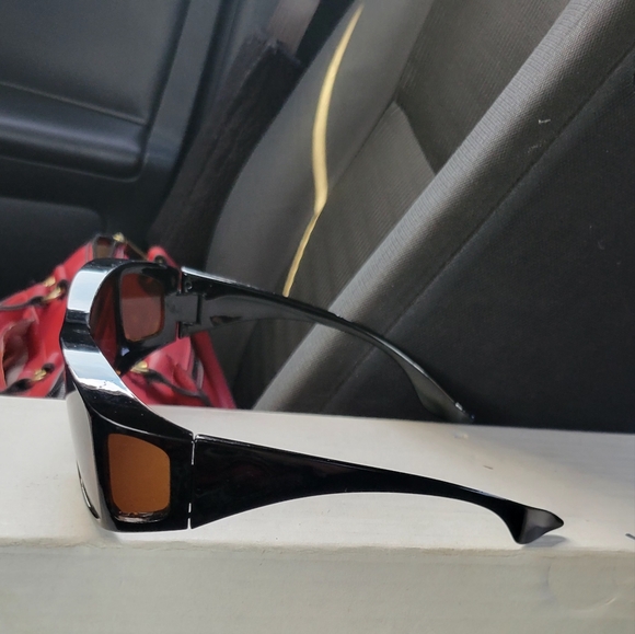 Night vision glasses - Picture 4 of 6